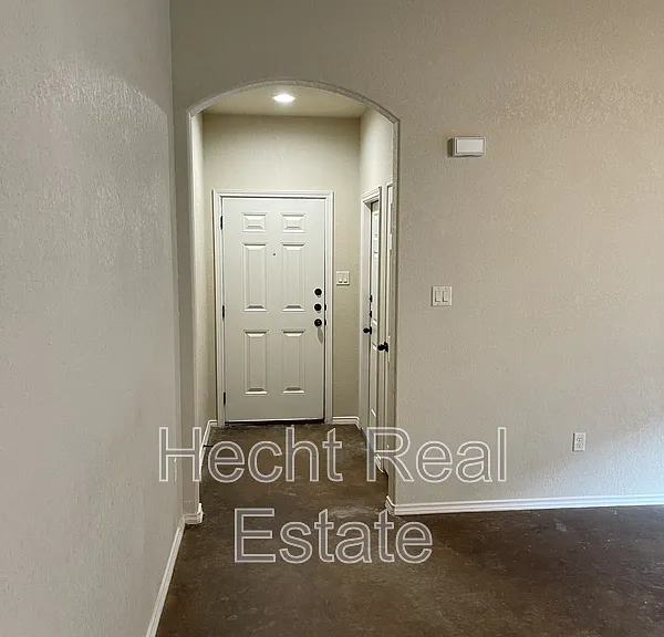 217 Kaspar Way #1 — Photo 2