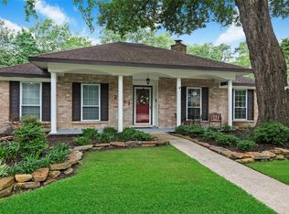 2911 Evergreen Glade Dr, Kingwood, TX 77339