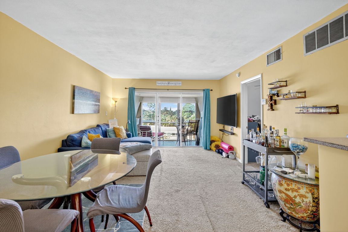 next background image