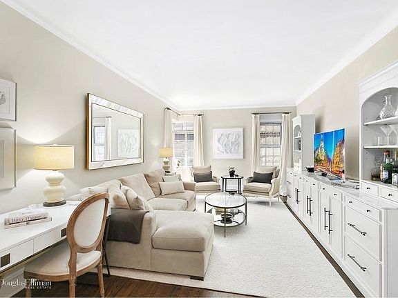 2nd image of 519 E 86th St APT 6F