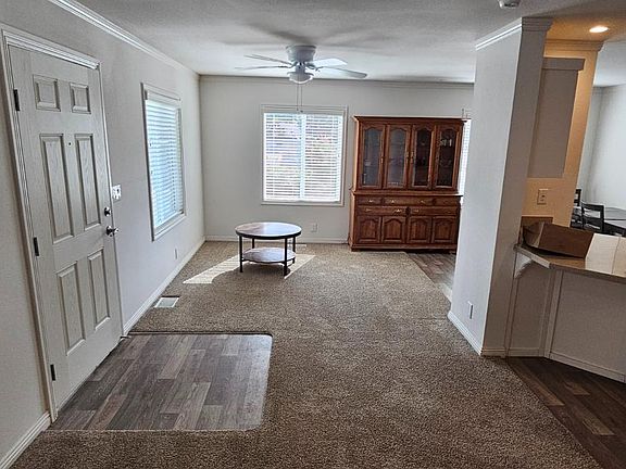 3rd image of 11705 Edgewood Rd #20