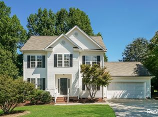 1305 E Stonemason Dr, Fuquay Varina, NC 27526