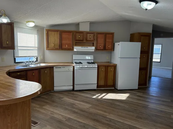 3000 Tuttle Creek Blvd Lot 210, Manhattan, KS 66502