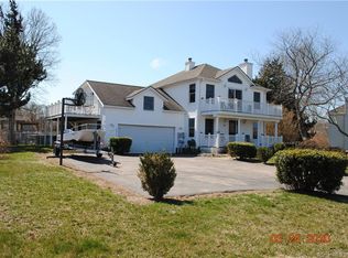 49 Old North Rd, Stonington, CT 06355