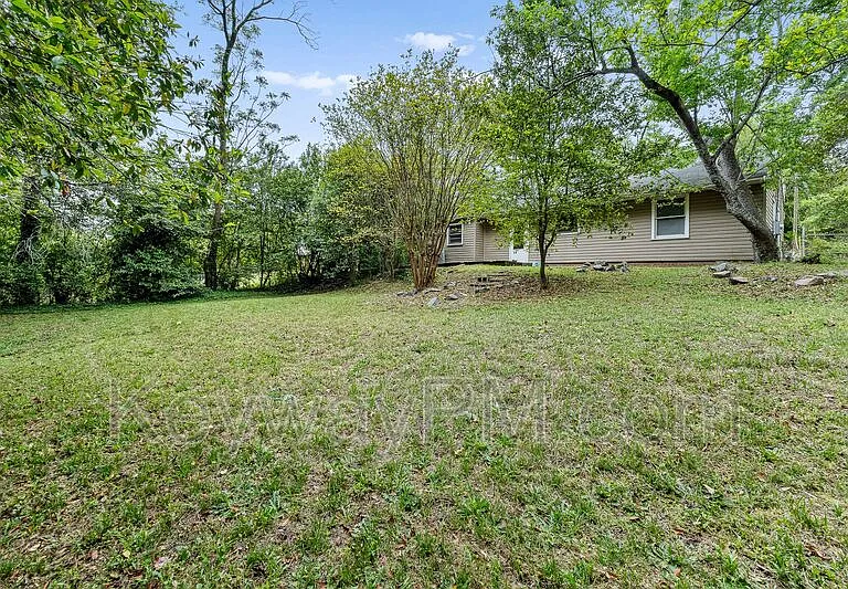 3018 Acorn Rd — Photo 15