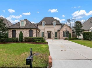 113 Kellywood Ct, Belle Chasse, LA 70037