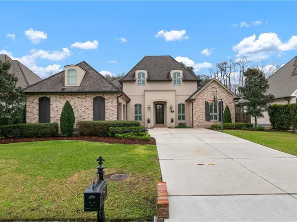 113 Kellywood Ct, Belle Chasse, LA 70037
