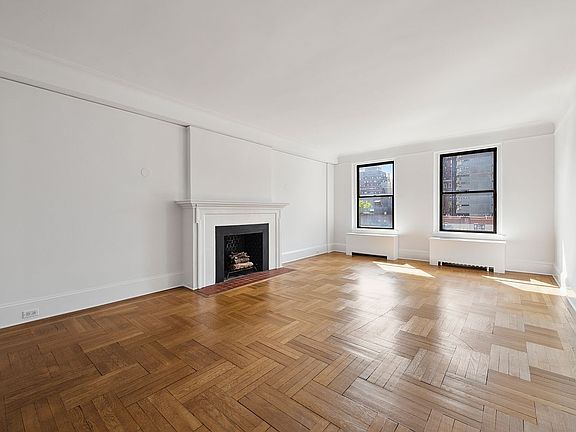 3rd image of 975 Lexington Ave #9A
