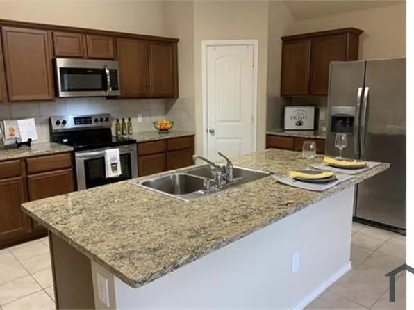 2760 Tanner St, Forney, TX 75126