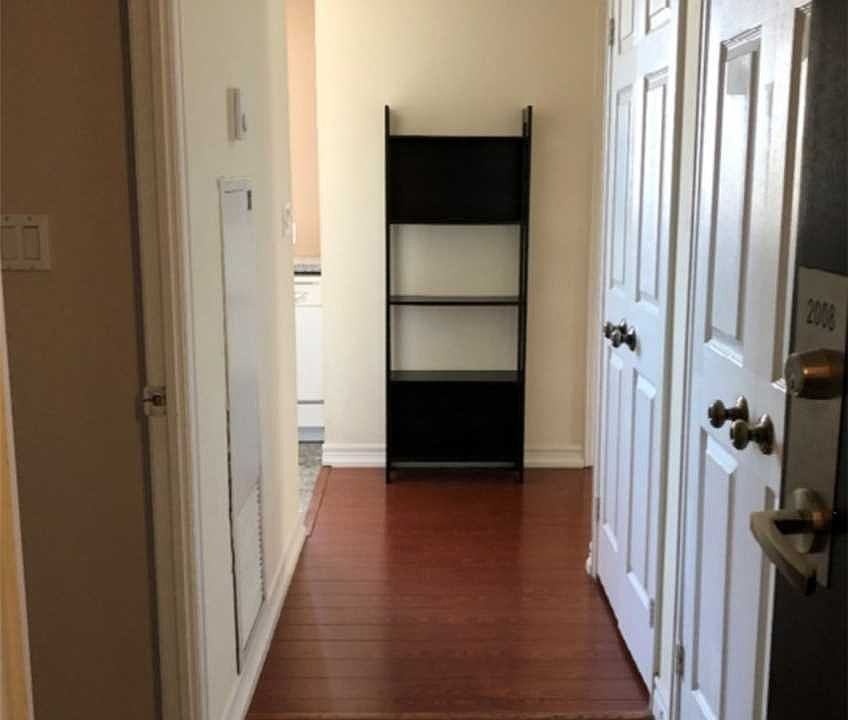 2nd image of 55 Bloor St E #2008