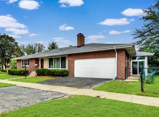 1033 Kent Ave, Park Ridge, IL 60068