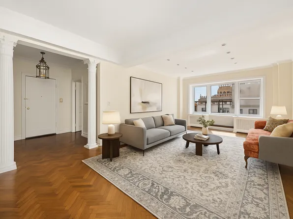 50 Sutton Place South image 2 of 11