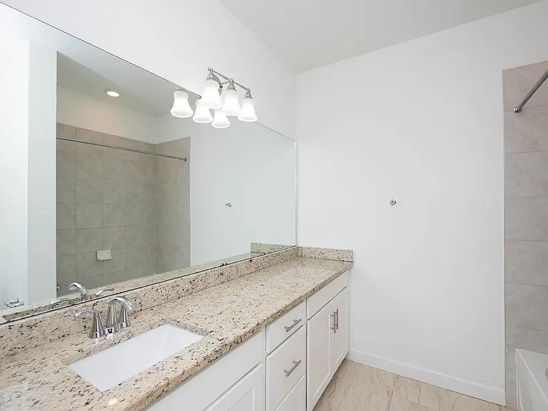 15218 Sunny Day Dr — Photo 39