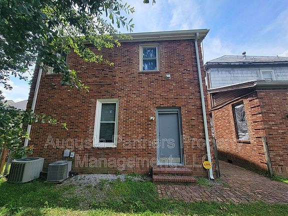3rd image of 508 3rd St #A