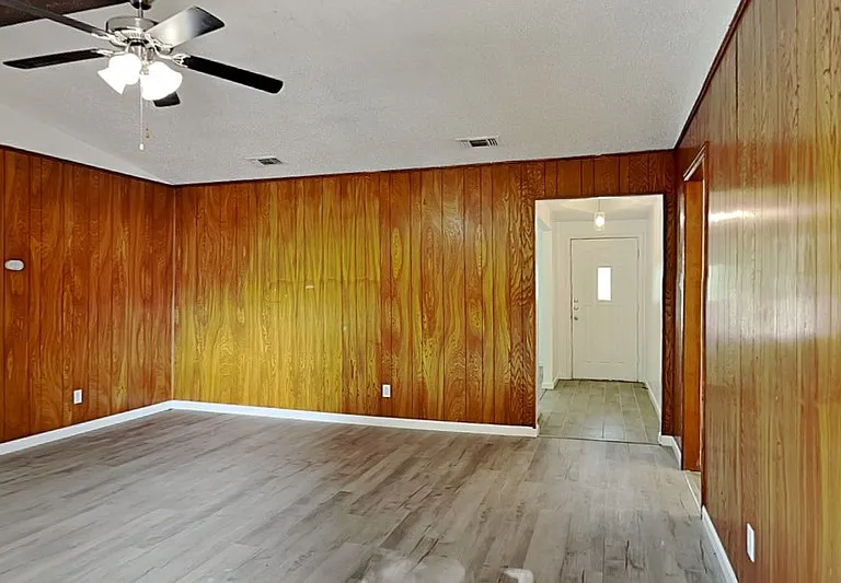 7624 Oak Garden Trl — Photo 4