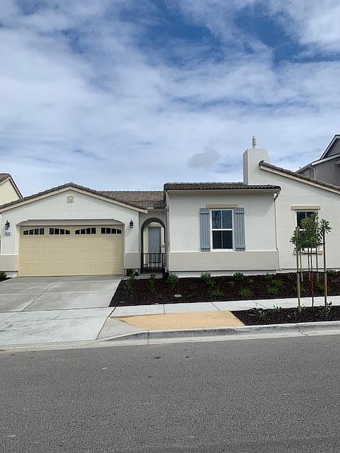 1st image of 3046 Arroyo Dr