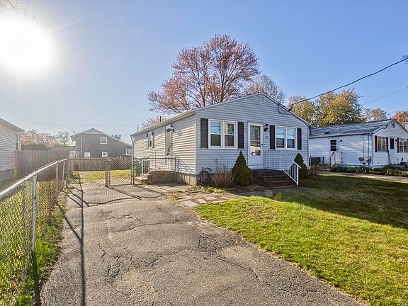 2nd image of 78 Glendale St