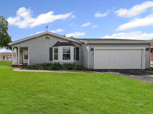 3 Furlong Ct, Grayslake, IL 60030