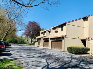 792 W Aaron Dr, State College, PA 16803