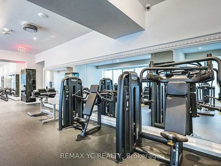 197 Yonge St #4404 — Photo 21