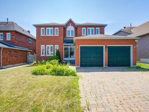 29 Charrington Cres, Markham, ON L3R 0R2