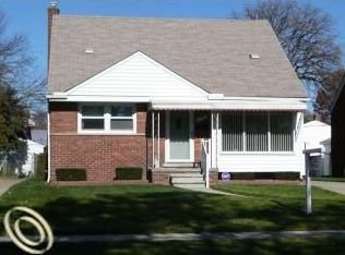 13332 Rosedale St, Southgate, MI 48195