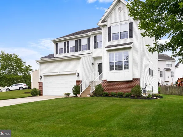 24 Liberty Trl, Delran, NJ 08075