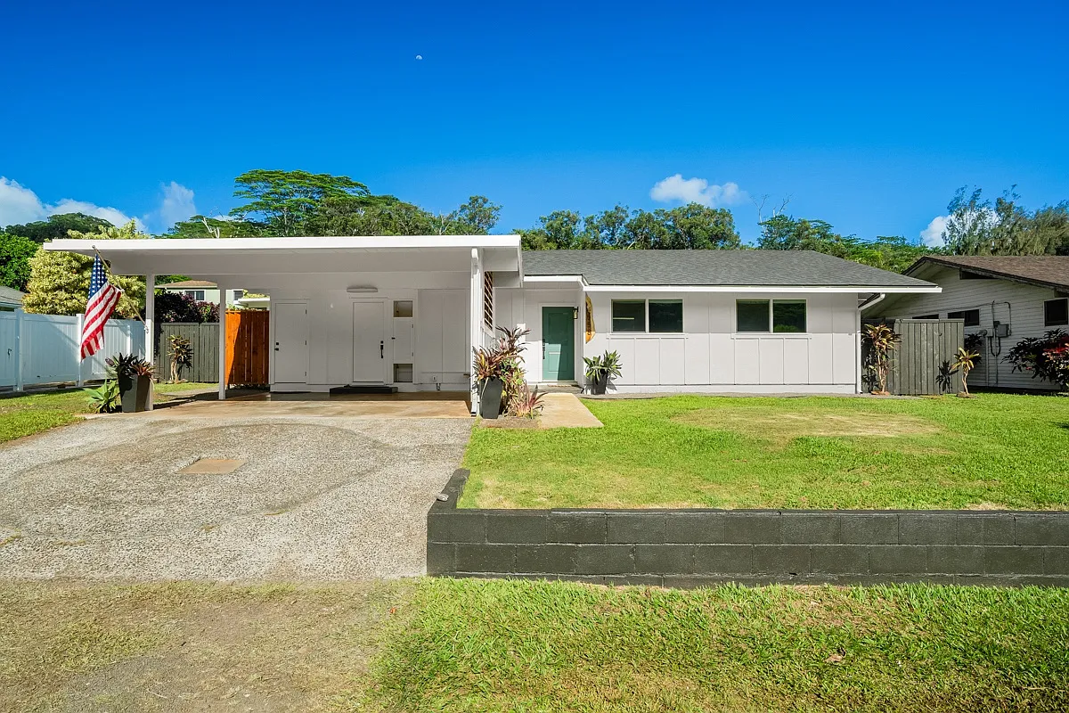 Building Photo - 4558 Ehako St