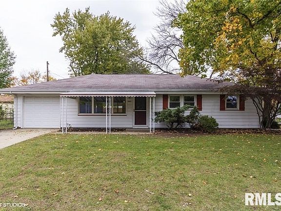 3rd image of 1917 W Austin Dr