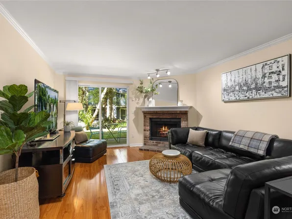 12633 100th Lane NE #H-138, Kirkland, WA 98034