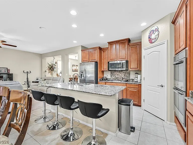 7219 Lavender Rose Ave — Photo 10