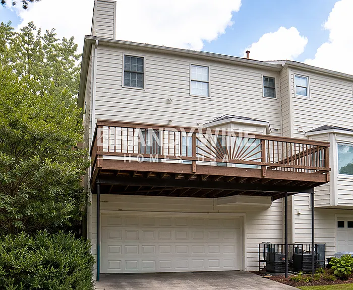5907 Princess Ln — Photo 2