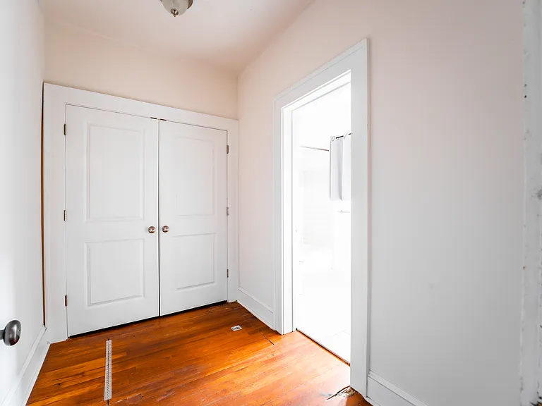 195 Flora Ave NE — Photo 16
