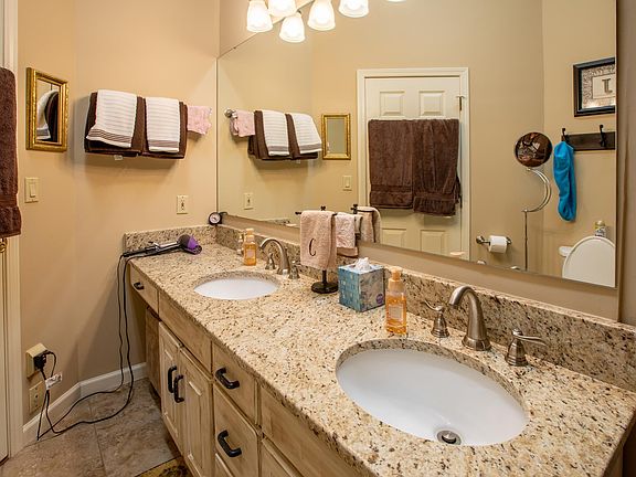 5th image of 7592 N Blue Heron Dr