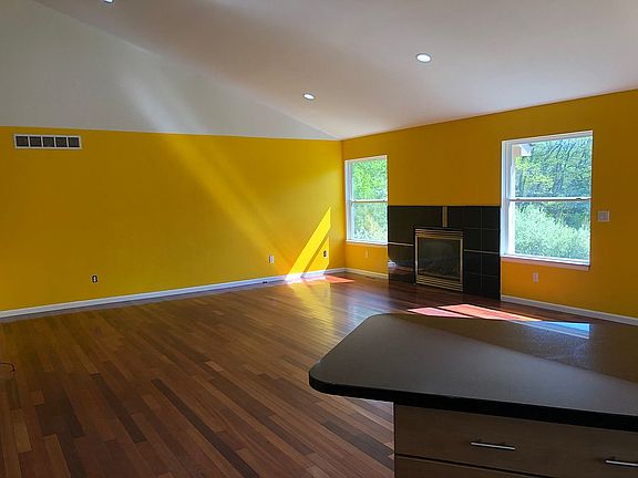 Living R view from kitchen