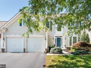 302 Arthur Ct, Newtown Square, PA 19073