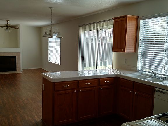 Kitchen/Family Room