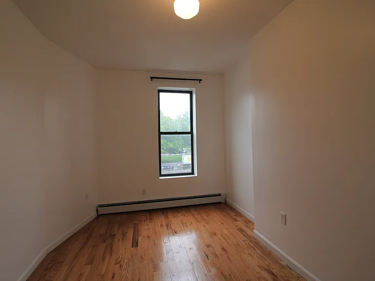 263 Vernon Ave #3 — Photo 5