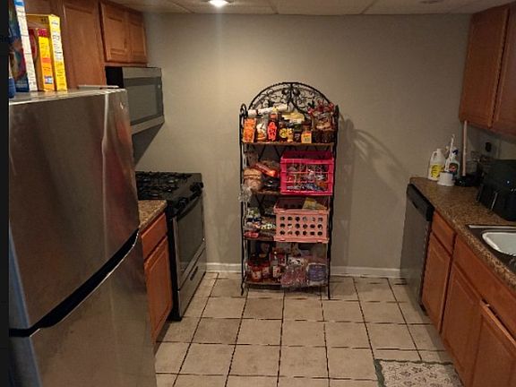 3rd image of 224 E Bailey Rd APT G
