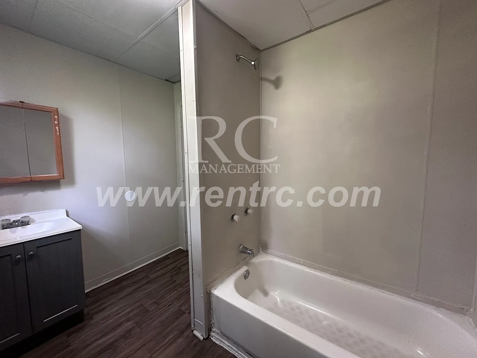 4 bed, 1550 sqft, $895 — Photo 3
