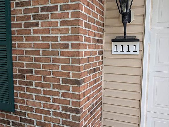 2nd image of 1111 University Blvd