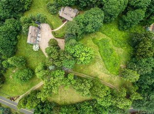 19 Reservoir Rd, Farmington, CT 06032