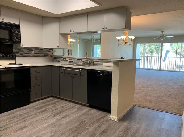 14844 Seminole Trl, Seminole, FL 33776