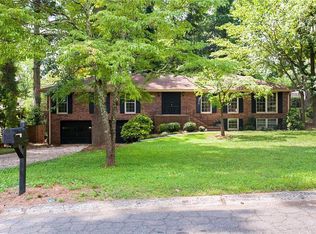 150 Dillard Dr NE, Kennesaw, GA 30144