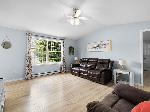 5th image of 26 Cray Ave