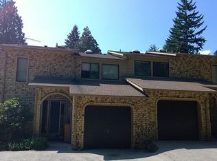 8545 Avondale Rd NE, Redmond, WA 98052