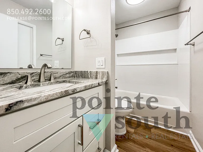 2106 Schwab Ct #B — Photo 9