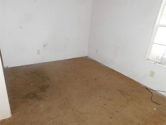 5th image of 10003 Massachusetts St