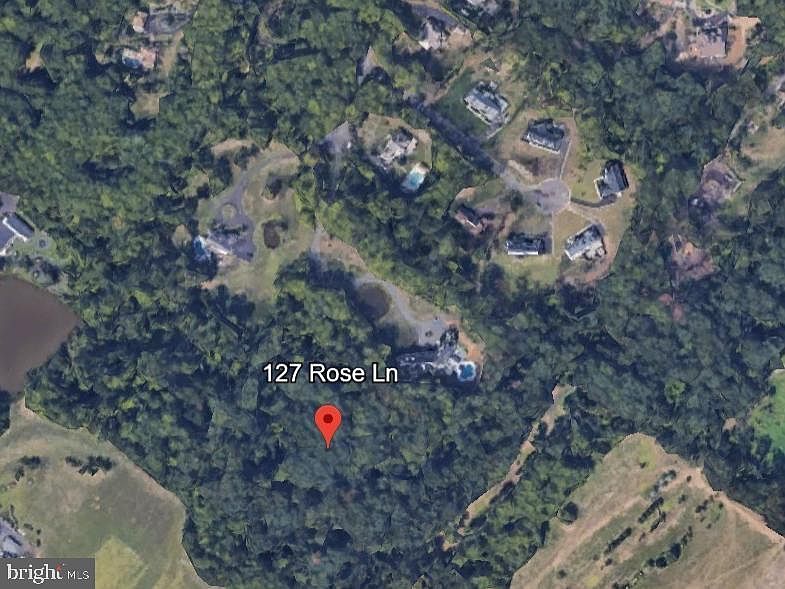 2nd image of 127 Rose Ln