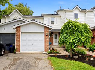25 Hanning Ct, Clarington, ON L1C4R3